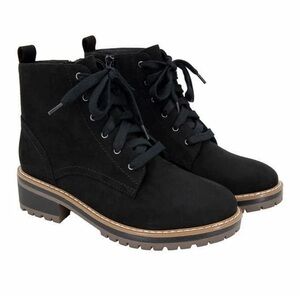 Kensie Black Lace-Up Boots with Brown Sole Size 8